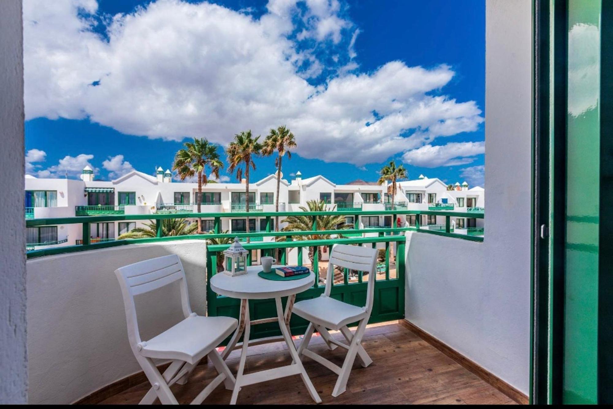 Charming Studio In Costa Teguise With Shared Pool - 35 Sqm Luaran gambar